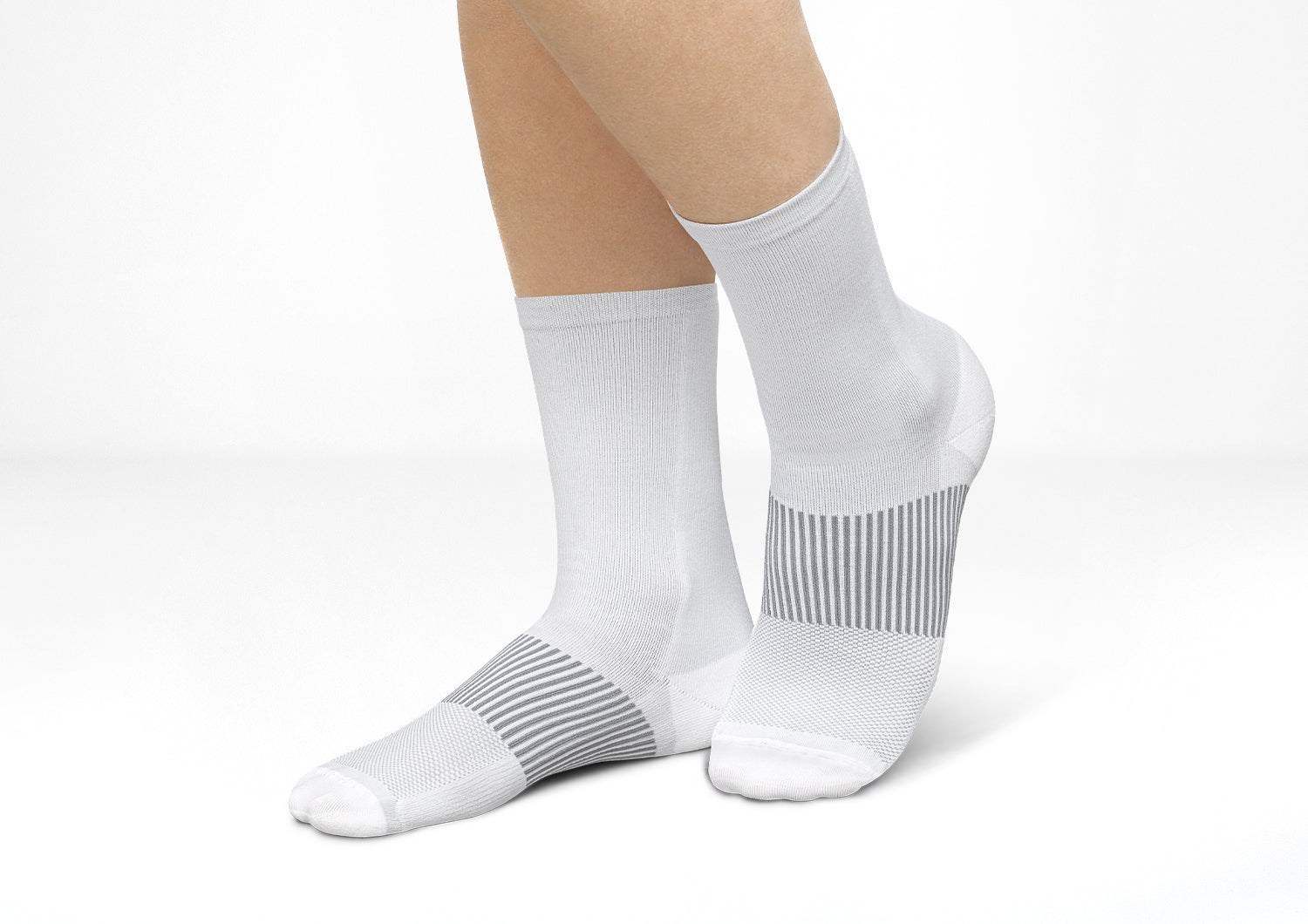 Mid-Calf Compression Socks 18-25 mmHg - White